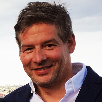 Markus J Becker