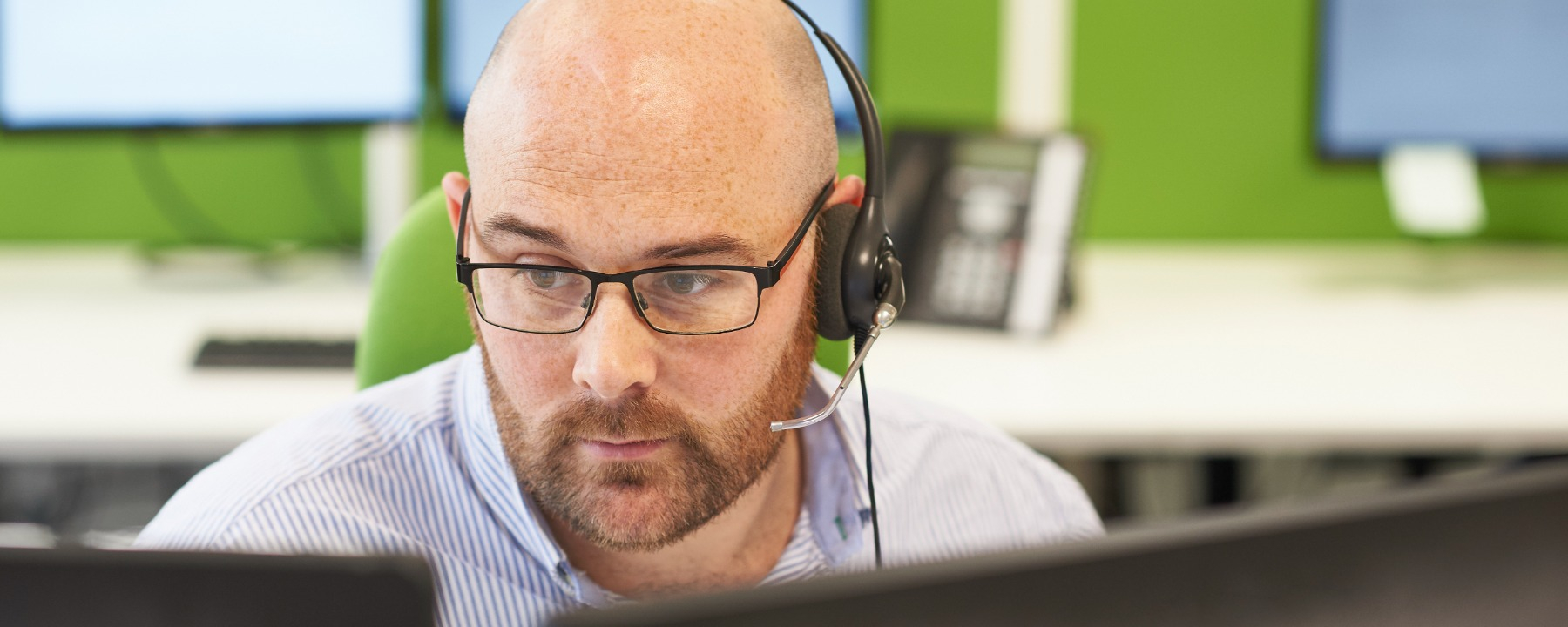 Call Center representative