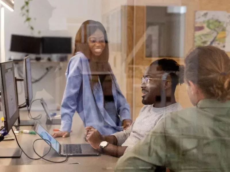 Consulting & transformation Consulting & transformation