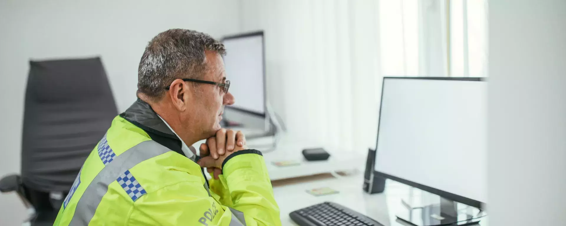 Webinar: Harnessing the power of AI to transform policing information management
