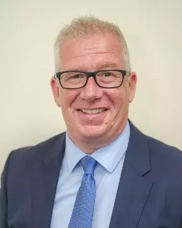 Darren Howe